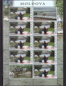 Молдова, 2010, Наводнение, Собаки.Птицы,  малый лист